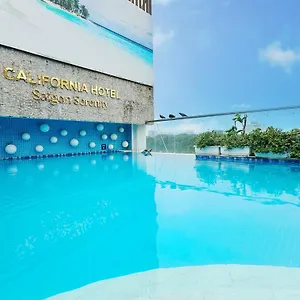 California Saigon & Rooftop Pool 胡志明市